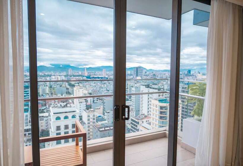 سوئیت پریمیوم, Tms Hotel Da Nang Beach