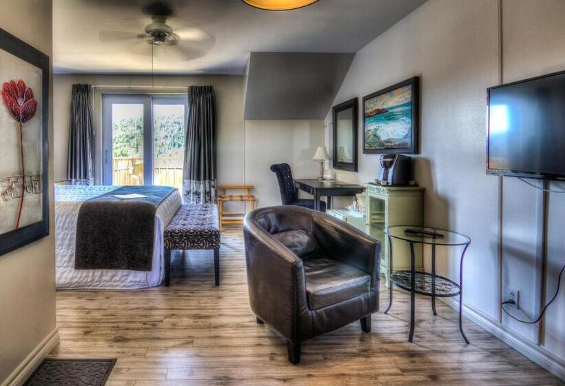 חדר סטנדרט עם מרפסת, Hôtel Motel Le Beluga