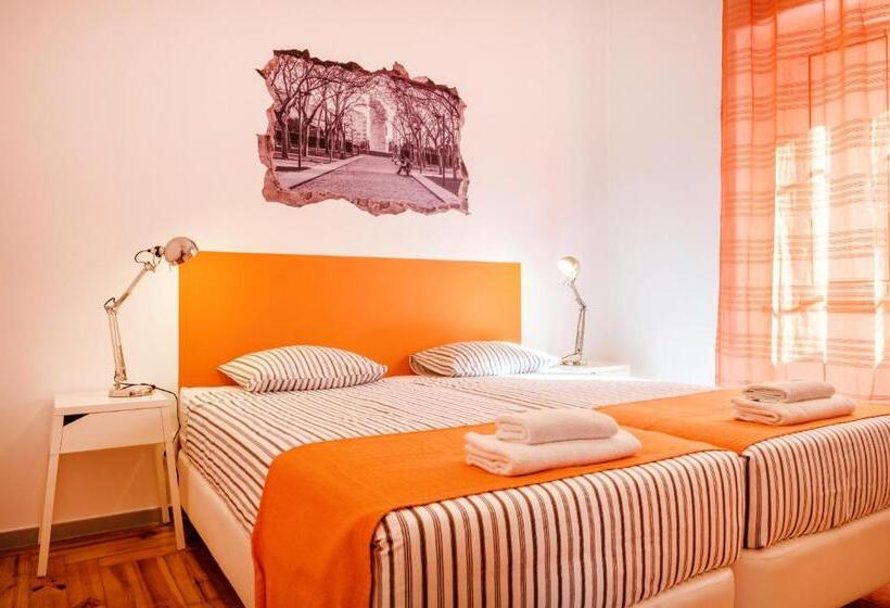 اتاق استاندارد با سرویس بهداشتی مشترک, Loulé Coreto Hostel