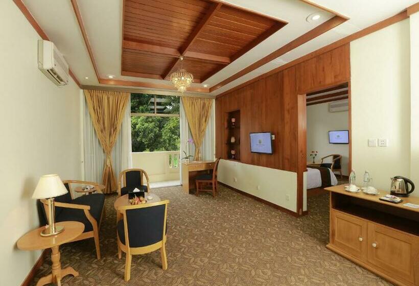 Suite, Amazing Kengtong Resort