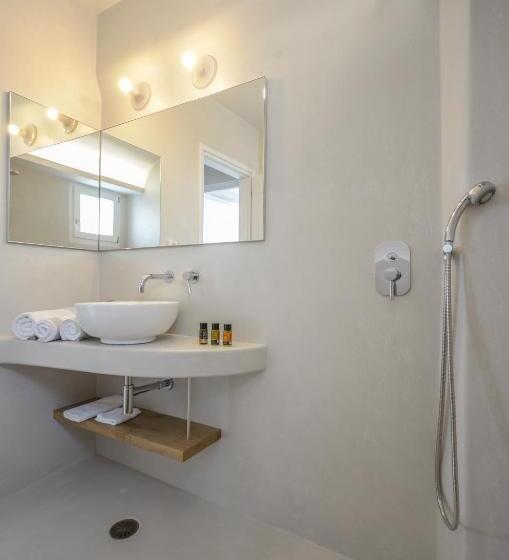 豪华套房, Antony Suites