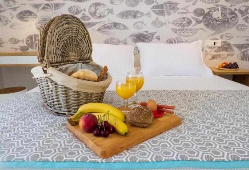 جناح ديلوكس, Antony Suites