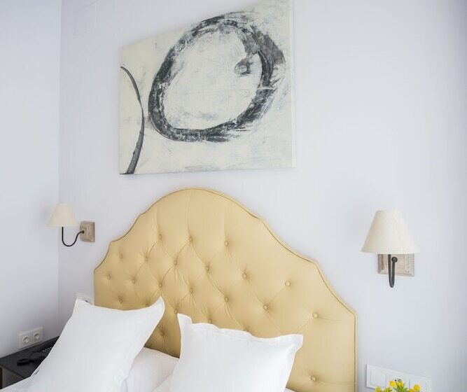 استودیوی استاندارد, Casa De La Merced Suites