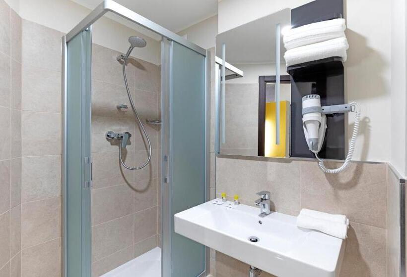 Номер Superior, B&B Hotel Roma Fiumicino Aeroporto Fiera 1