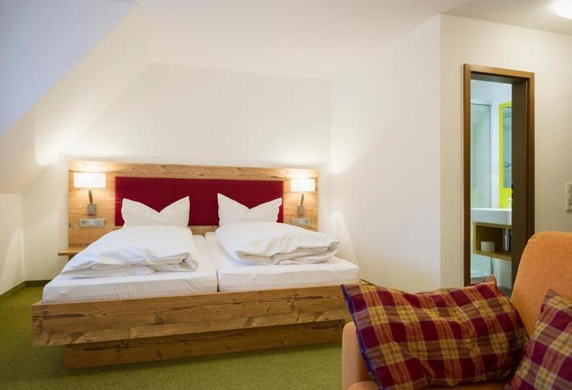 Quarto Quádruplo Standard, Gasthaus Zum Hirschen