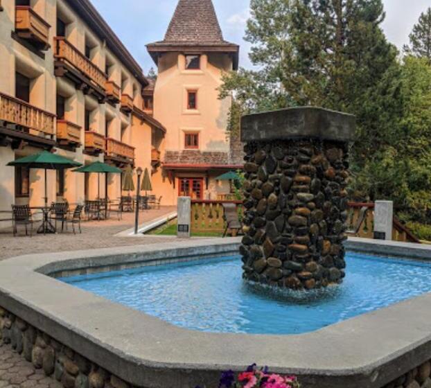 جناح, Getaways At Olympic Village Inn