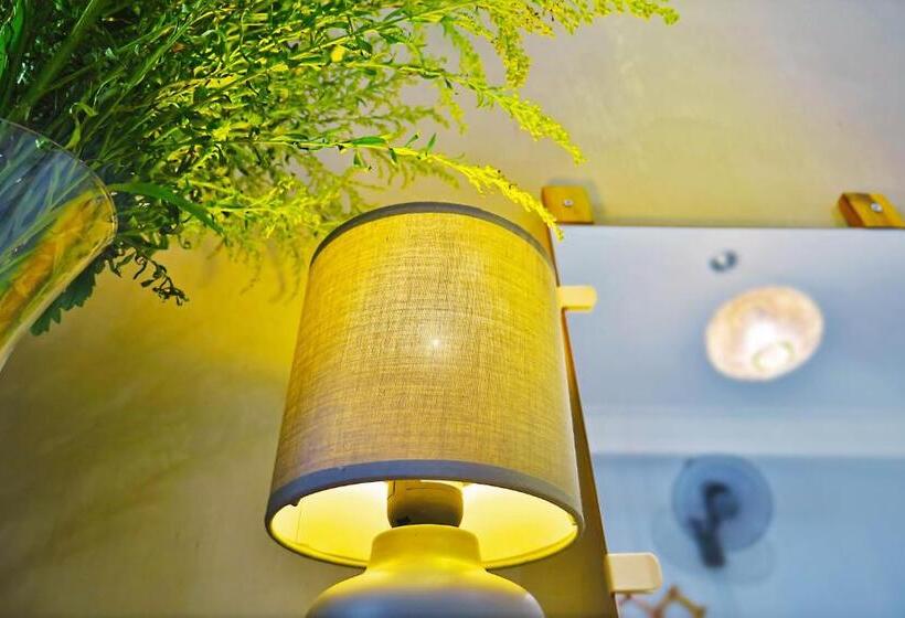 اتاق خانوادگی, Giang Sơn Hotel江山民宿范五老区酒吧街胡志明市