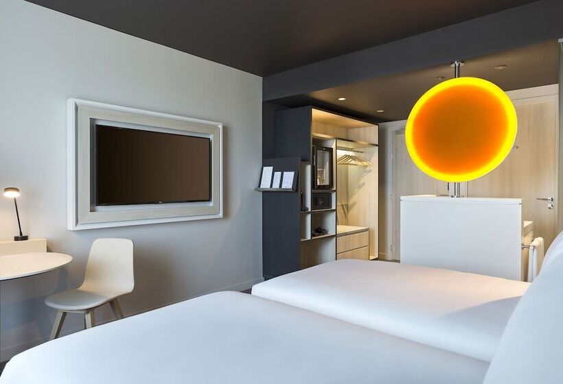 Номер Стандарт Адаптированный для Инвалидов, Innside By Meliá Paris Charles De Gaulle Airport