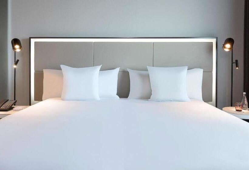 Номер Стандарт, Innside By Meliá Paris Charles De Gaulle Airport