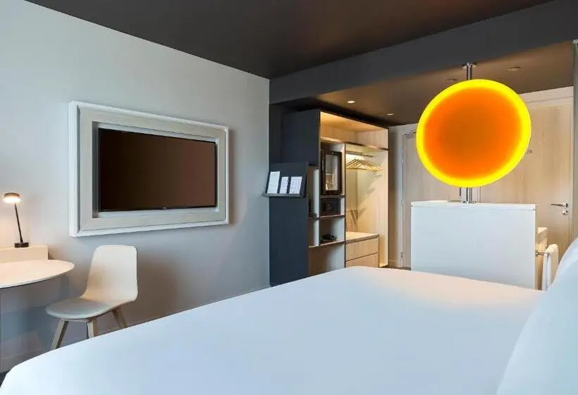 اتاق استاندارد با چشم‌انداز, Innside By Meliá Paris Charles De Gaulle Airport