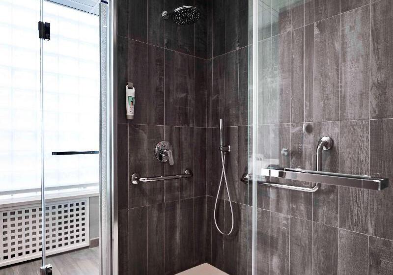 身障者適用スタンダードルーム, Innside By Meliá Paris Charles De Gaulle Airport