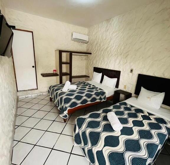 Номер Стандарт 2 Двуспальные Кровати, Playa De Oro   Enfrente De Wtc Y Plazas Comerciales