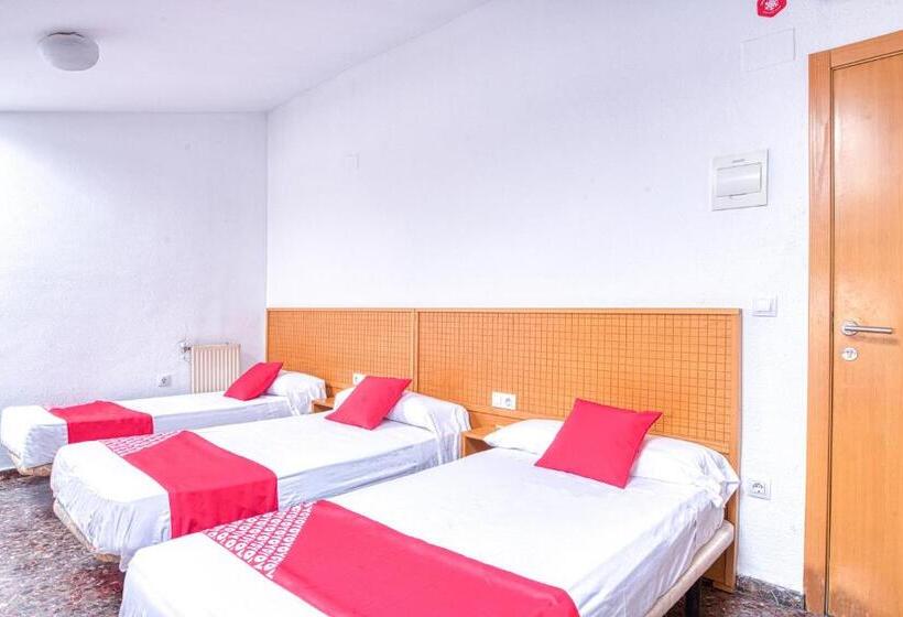 스탠다드 트리플 룸, Hostal Nova Picanya