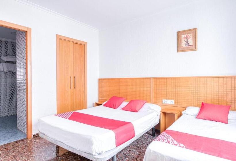 패밀리 룸, Hostal Nova Picanya