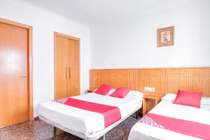 ファミリールーム, Hostal Nova Picanya