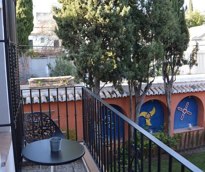 اتاق استاندارد یک تخته با چشم‌انداز, Alojamiento Con Encanto La Luna En El Alba