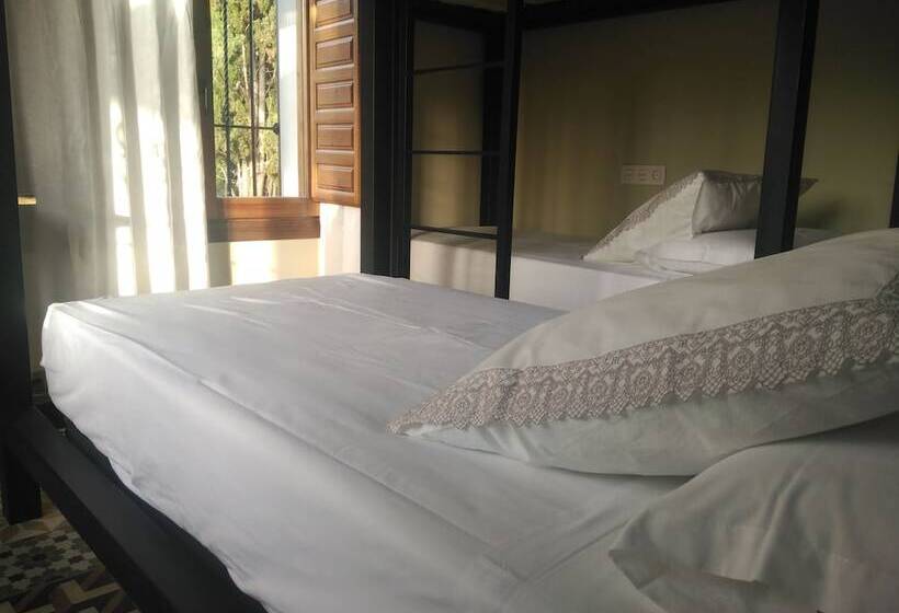 تختخواب در اتاق مشترک, Alojamiento Con Encanto La Luna En El Alba