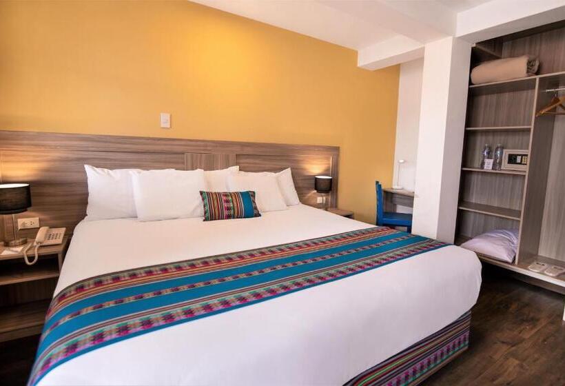 اتاق سوپریور با تخت بزرگ, Atoq San Blas