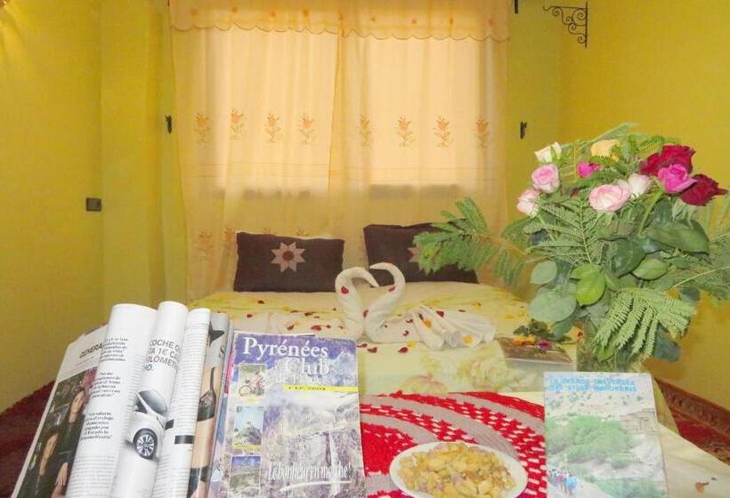 חדר דלוקס, Dar Adouss