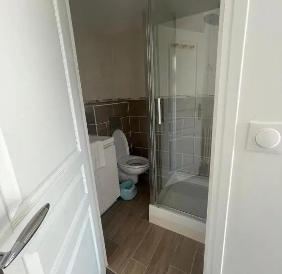 バルコニー付きスタンダードルーム, Le Clos Normand