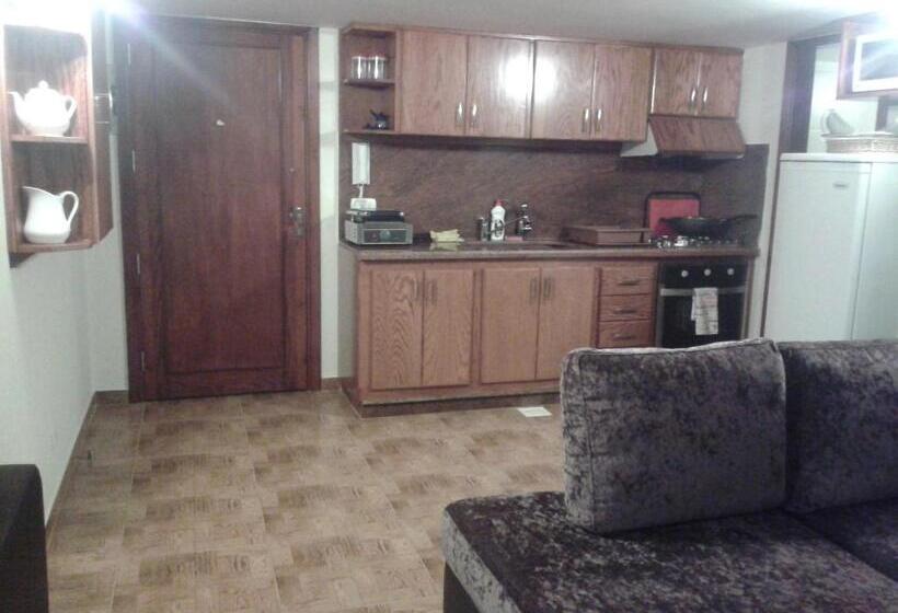 کلبه ییلاقی, Samar Resort Apart