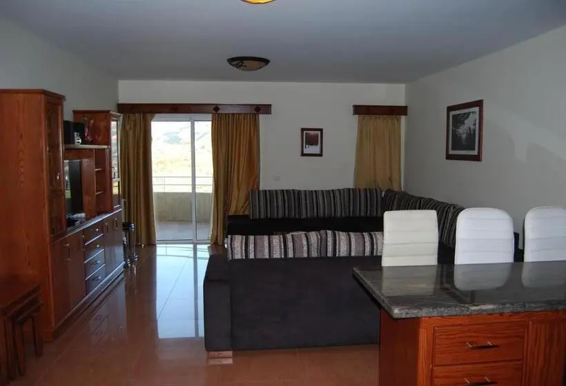 2 Bedroom Apartment Garden View, Samar Resort Apart