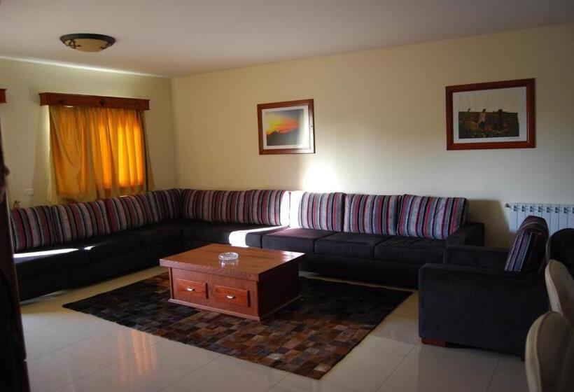 2 Bedroom Apartment Garden View, Samar Resort Apart