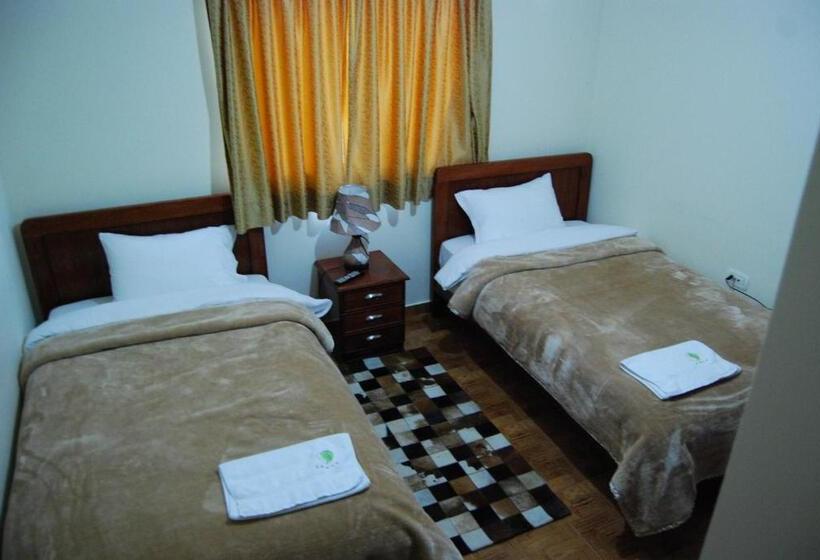 2 Bedrooms Apartment Mountain View, Samar Resort Apart