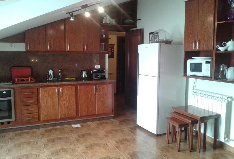 کلبه ییلاقی دلوکس یک خوابه, Samar Resort Apart