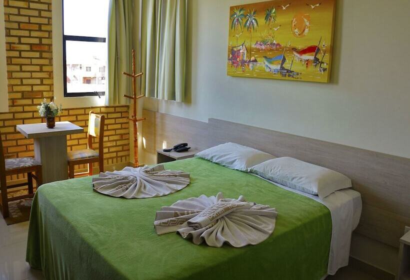 スタンダードルーム, Silvestre Praia