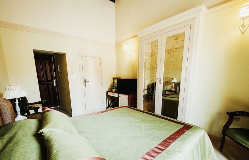 غرفة قياسية, Sofia Boutique