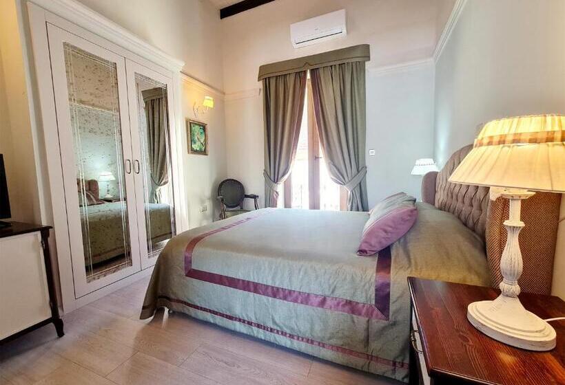 غرفة قياسية مزوَّدة بشُرفة, Sofia Boutique