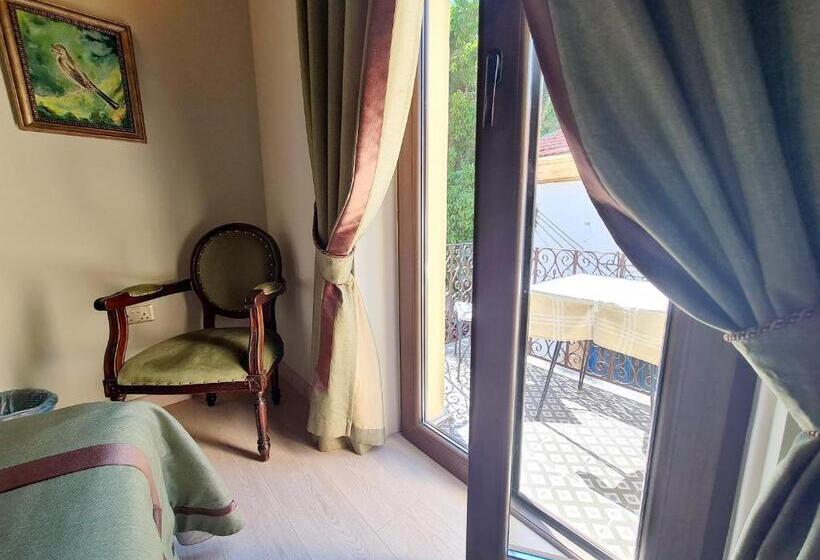 غرفة قياسية مزوَّدة بشُرفة, Sofia Boutique