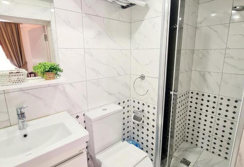 غرفة قياسية مزوَّدة بشُرفة, Sofia Boutique