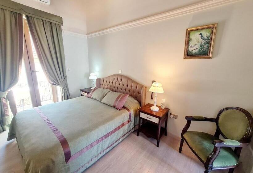 غرفة قياسية مزوَّدة بشُرفة, Sofia Boutique