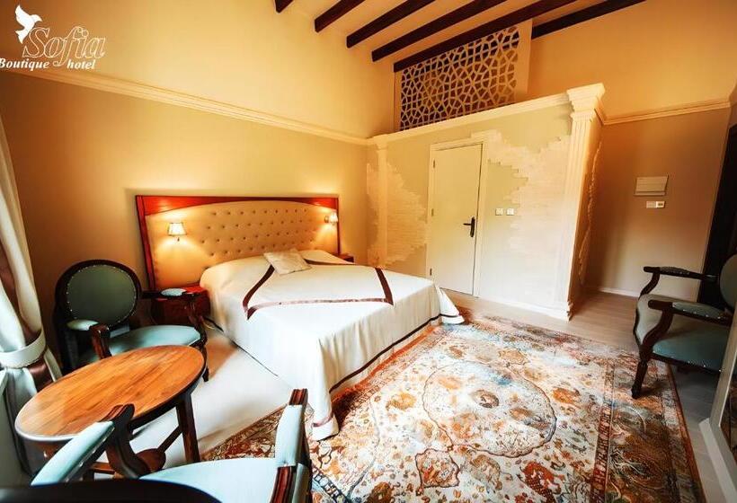 جناح, Sofia Boutique