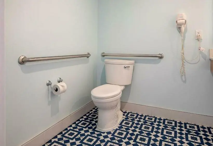 Standard Room Adapted for people with reduced mobility