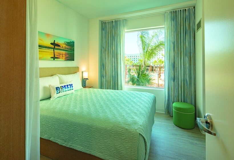 장애인을 위한 스위트, Universal’s Endless Summer Resort – Dockside Inn And Suites