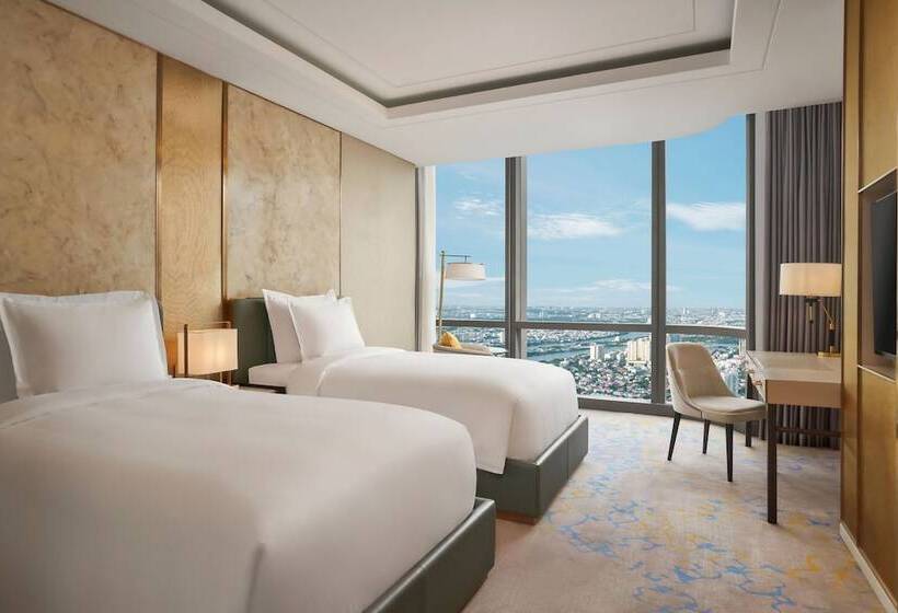 Premium room with view, Vinpearl Landmark 81 Autograph Collection