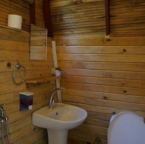 Deluxe-bungalow, Shiva Camp