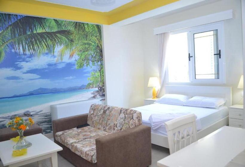 דירת חדר, Vila Florika