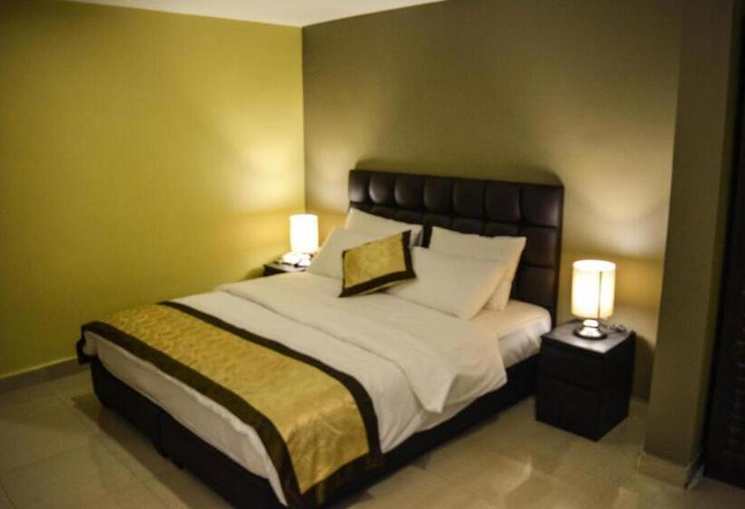 اتاق استاندارد با چشمانداز کوهستان, Ata Ali