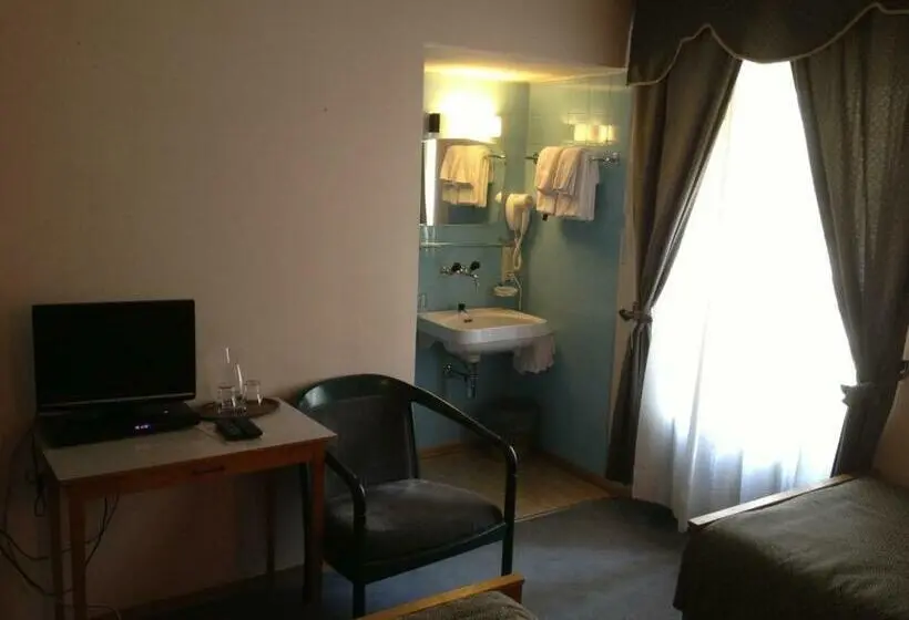 スタンダードシングルルーム, Des Alpes Restaurant & Pizzeria