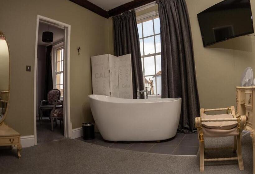 豪华房间, The Oak House