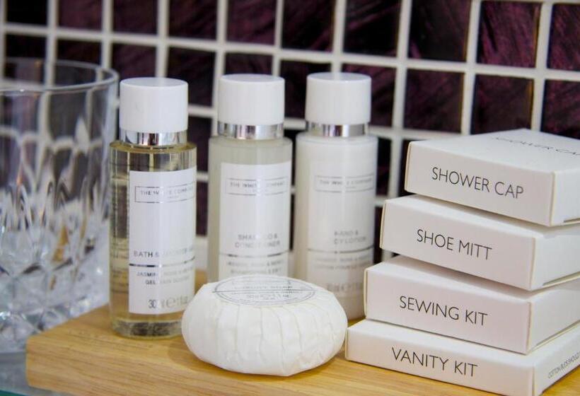 古典房间, The Oak House