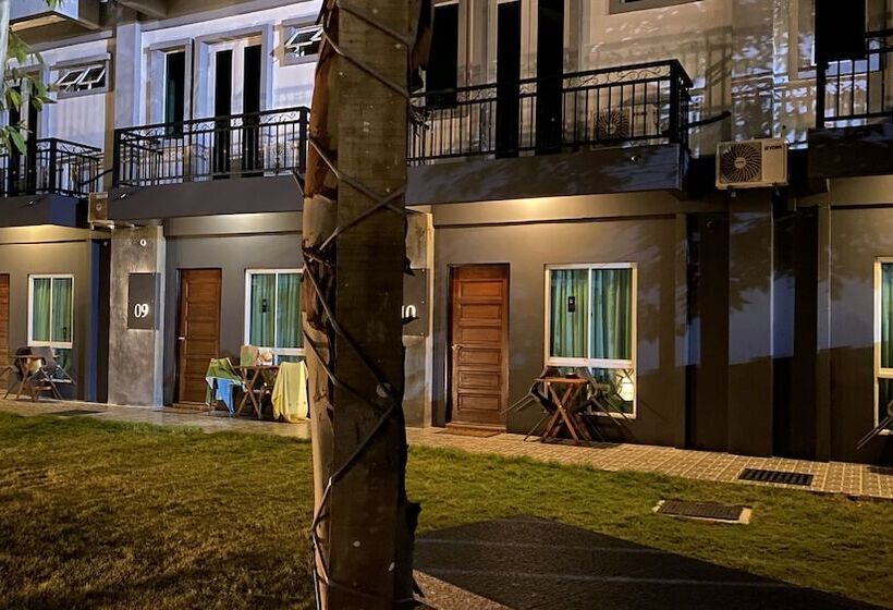 带大床的标准工作室, Arch Studio Cenang