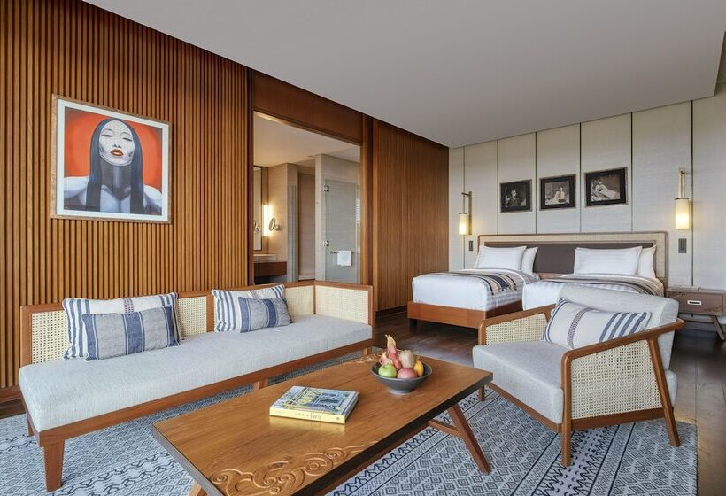 سوییت جونیور, Awei Metta