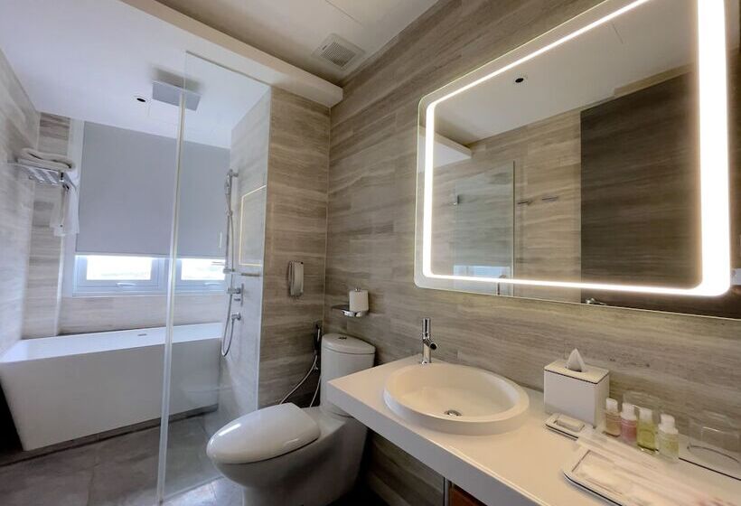 Апартаменты Premium 3 Спальни, Fraser Place Puteri Harbour