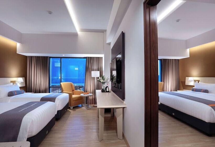 Номер Deluxe, Harper Palembang By Aston