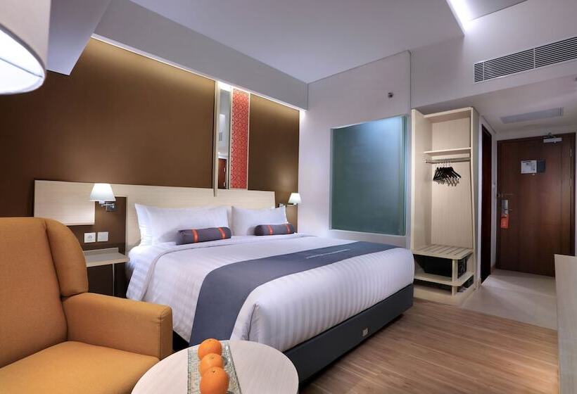 Номер Deluxe, Harper Palembang By Aston